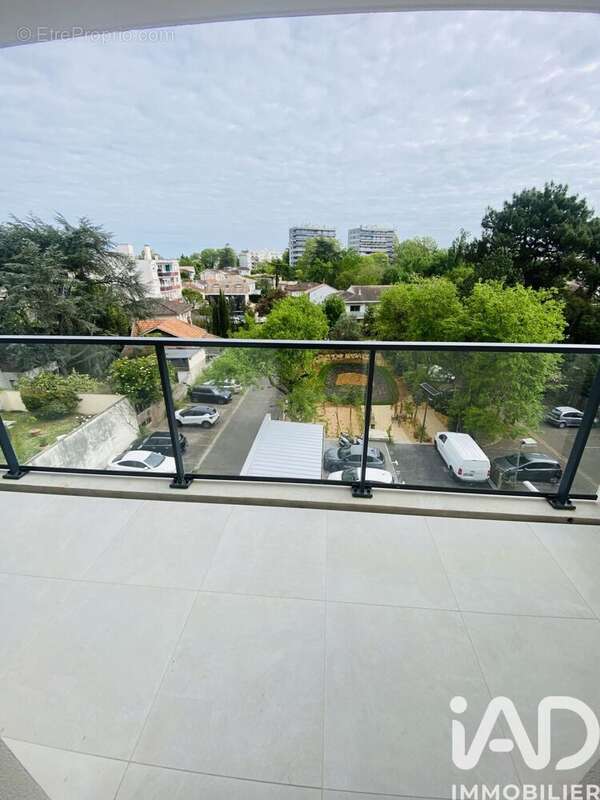 Photo 8 - Appartement à BORDEAUX