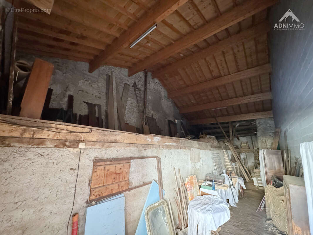 Maison à SERGY