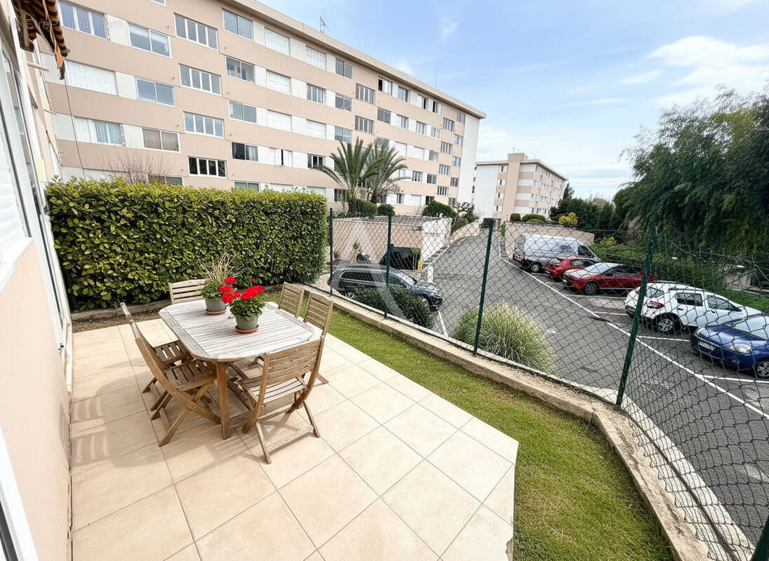 Appartement à CAGNES-SUR-MER