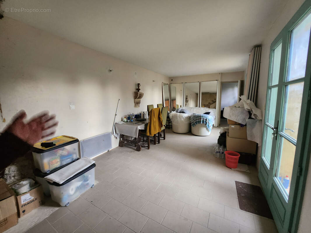 Appartement à UZES