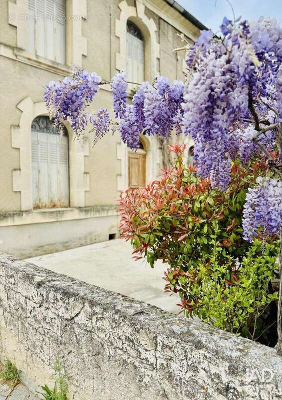 Photo 8 - Maison à ROBION