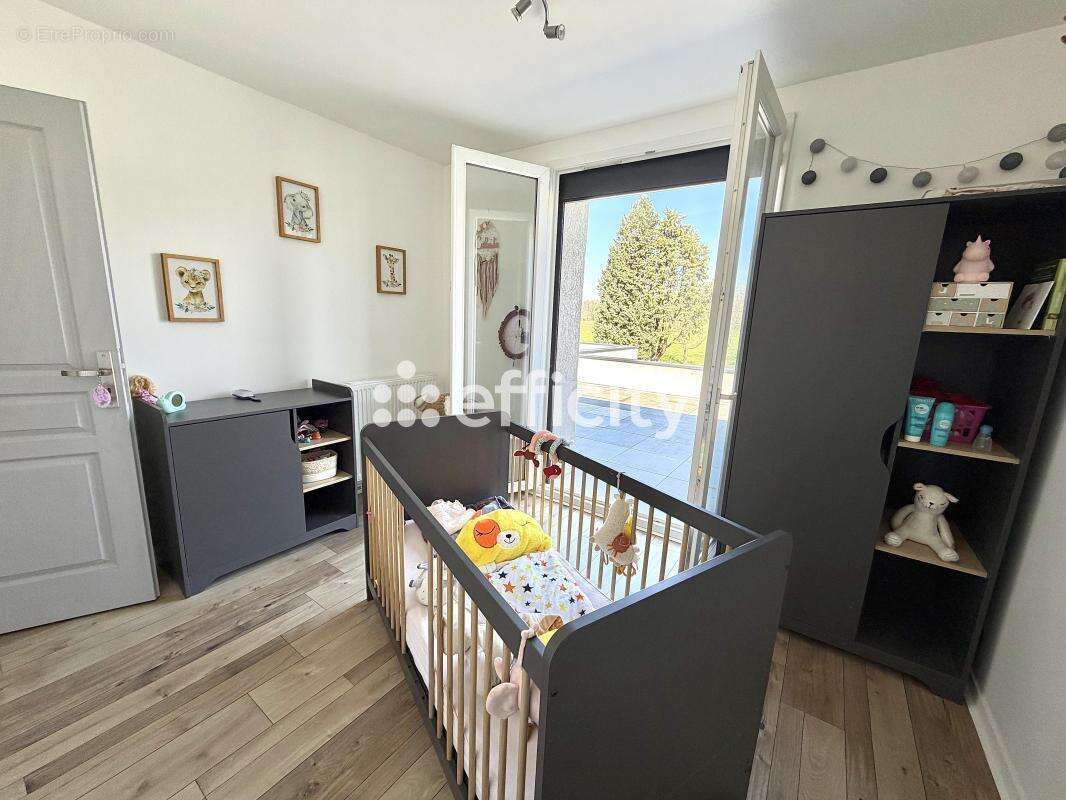 Maison à LA FOUILLOUSE