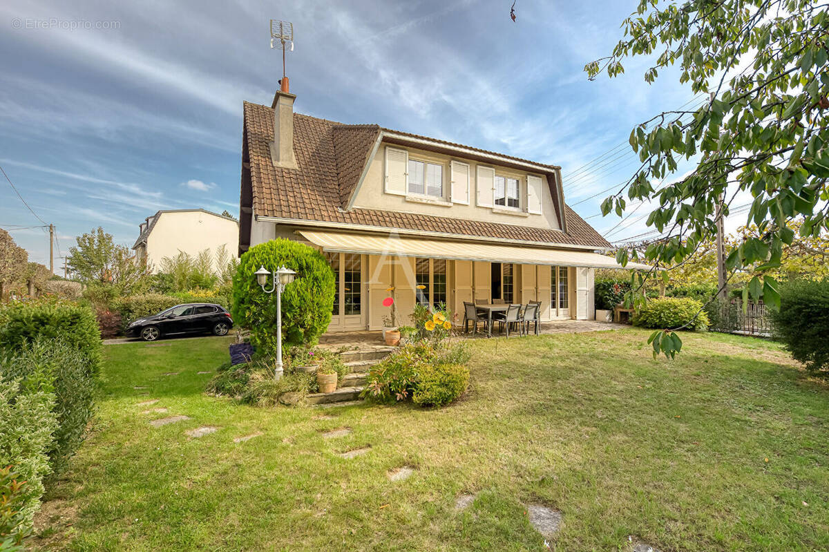 Maison à GOURNAY-SUR-MARNE