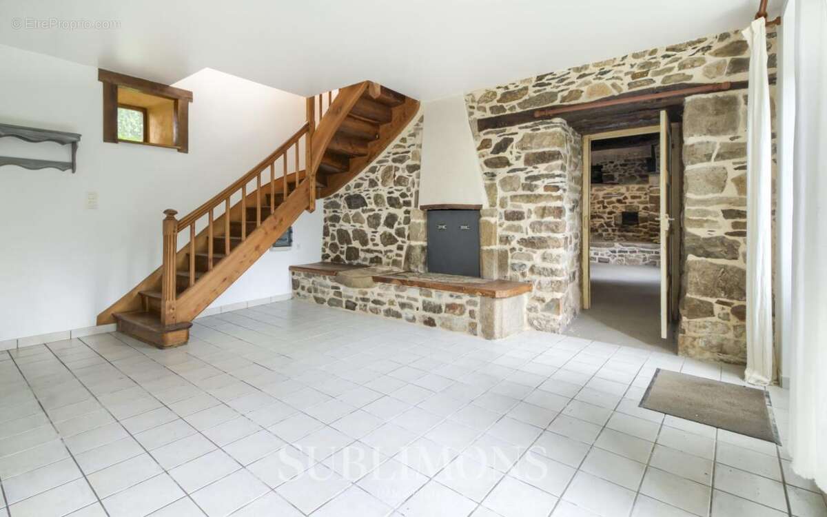 Longère avec dépendance attenante aménagé - photo 15