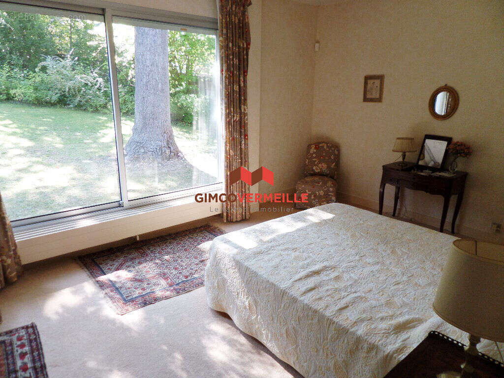 Maison à RUEIL-MALMAISON