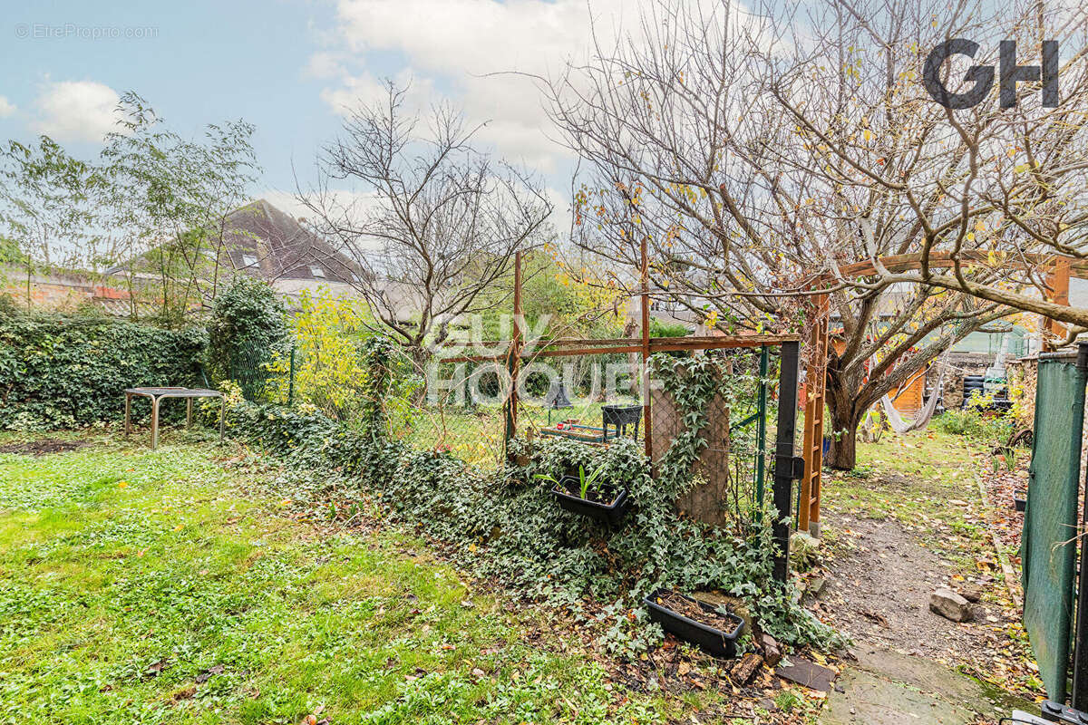 Appartement à CORBEIL-ESSONNES