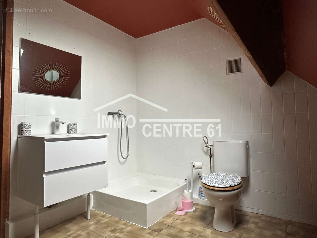 Maison à LA FERTE-MACE