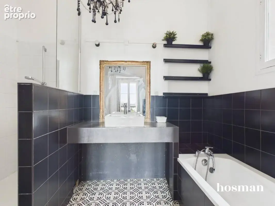 Magnifique appartement T2 de 56 m² avec vue dégagée sur les quais – Quai Sainte-Croix, Bordeaux - photo 12