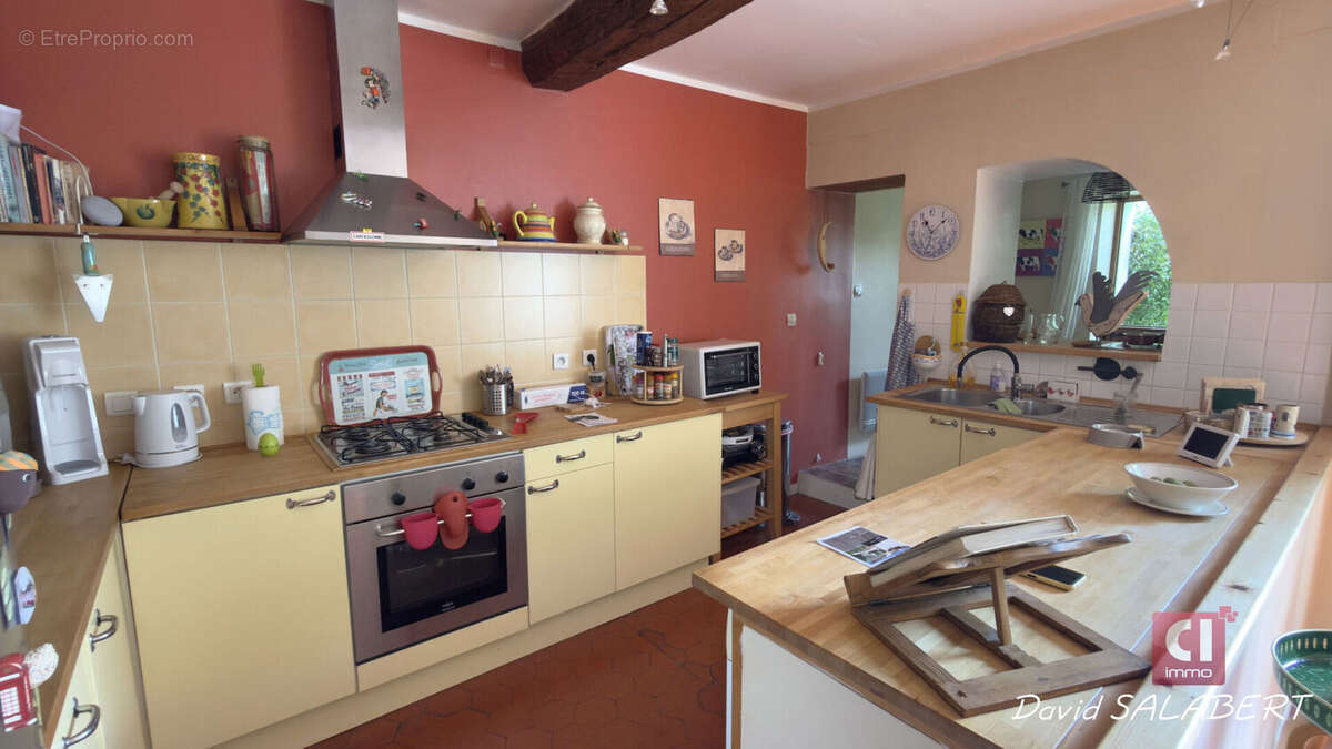 Forcalqueiret,  rare maison de village avec jardin, piscine et grand garage - photo 10