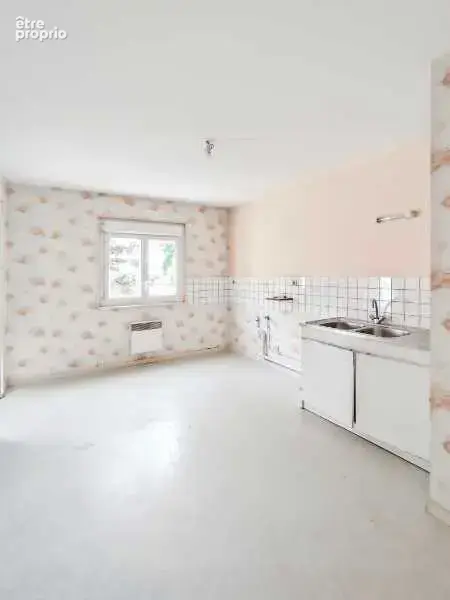 Appartement à MEZIRE