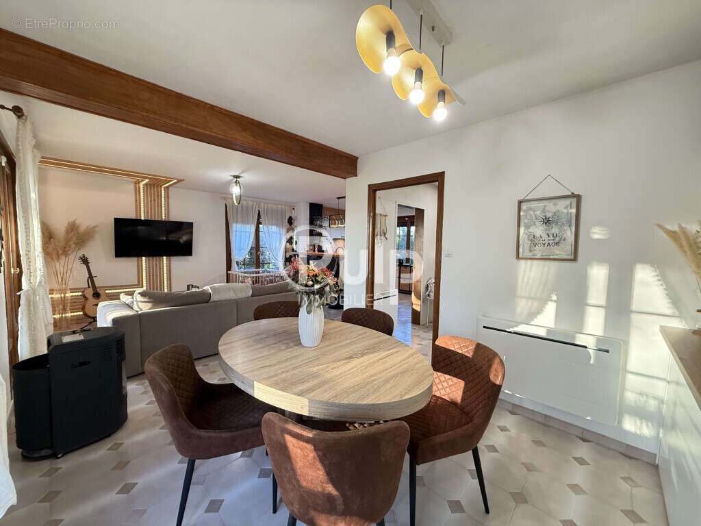 Maison à LA COUTURE