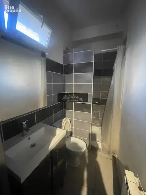 Immeuble avec 2 logements, rapport 12,46 %/an. - photo 8