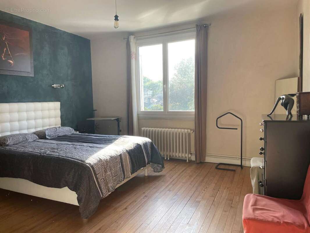 Maison à SAINT-DENIS-DE-PILE