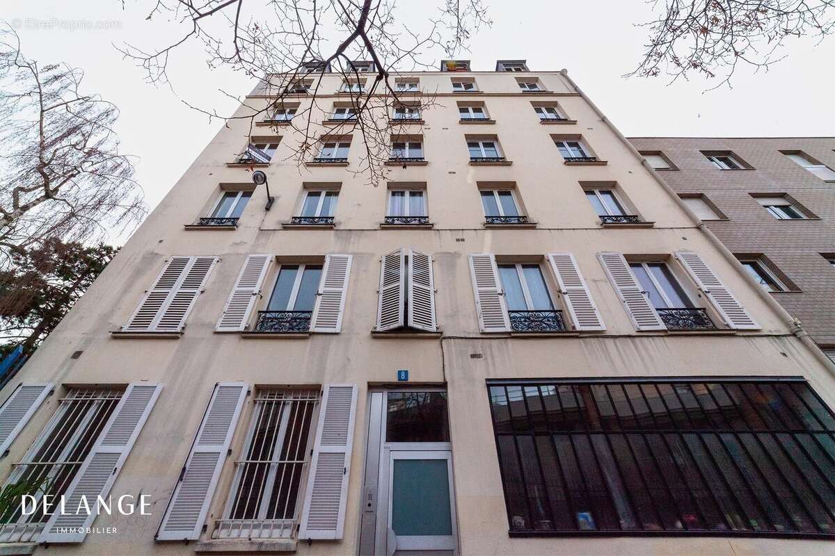 Appartement à PARIS-11E