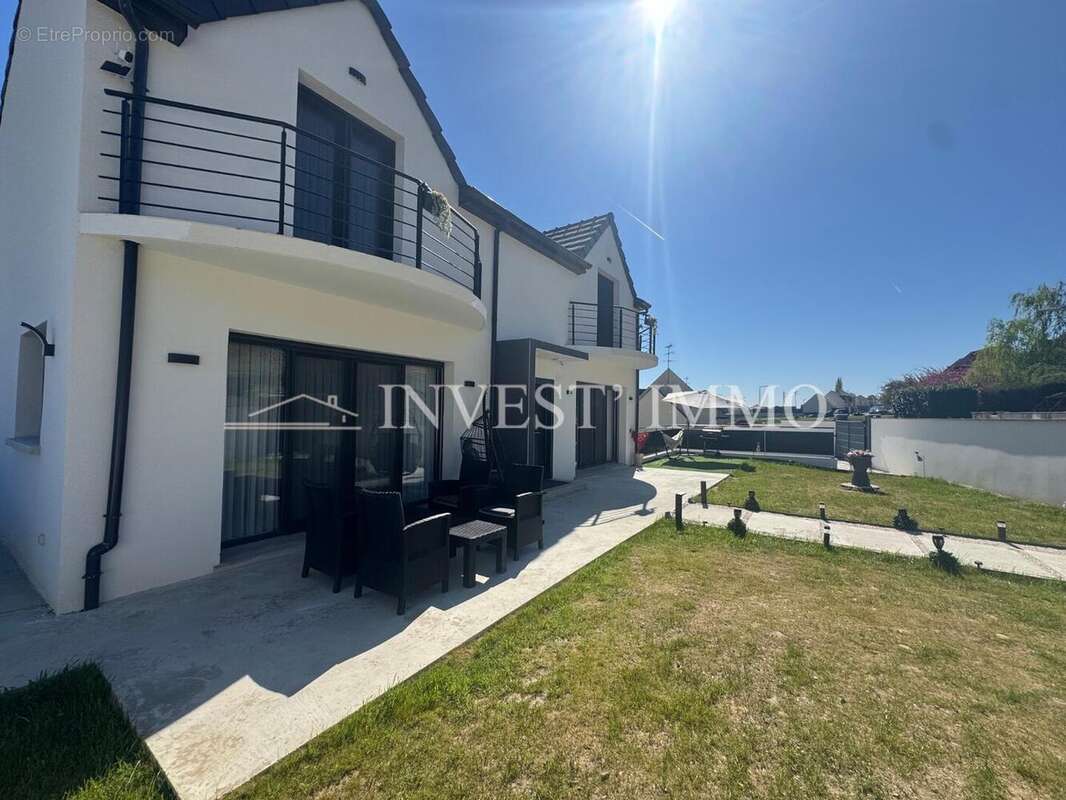 tempImage5ujr5A - Maison à RIEUX