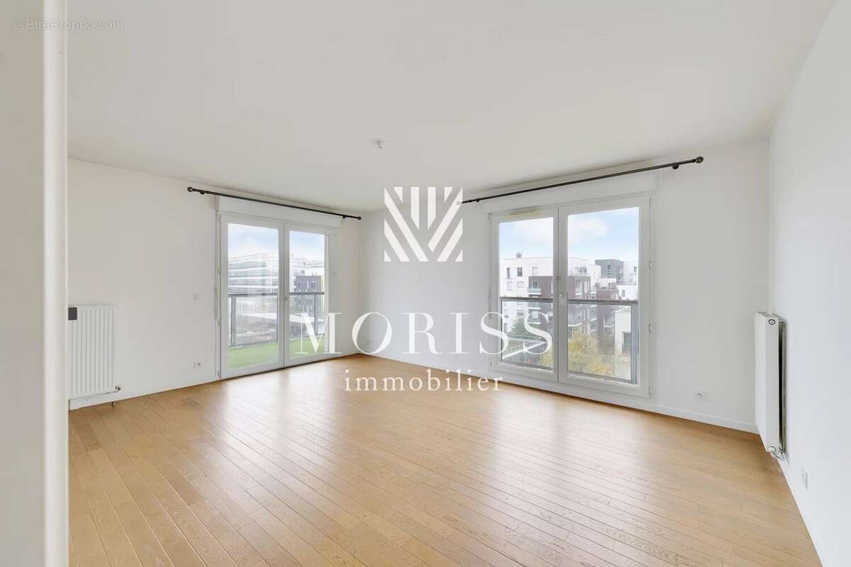 Appartement à GENNEVILLIERS