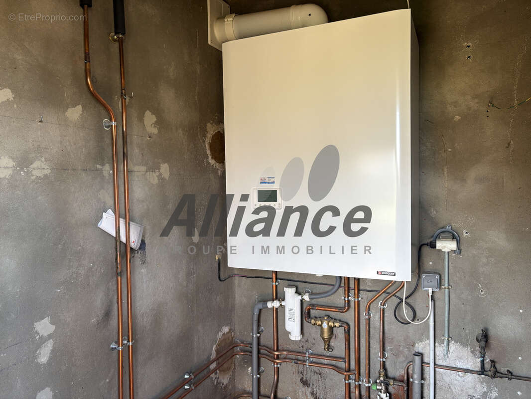 Maison à SAINT-SAUVEUR