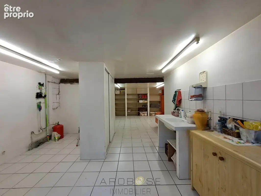 Maison de caractère en pierre dans un hameau . - photo 22