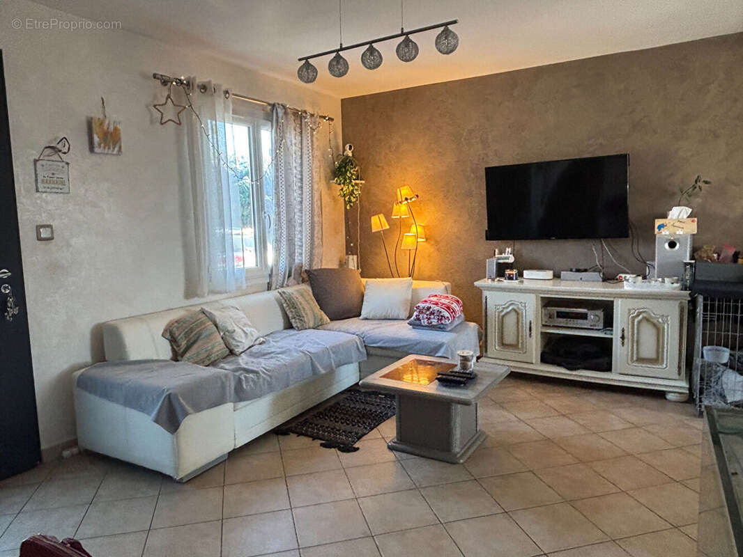Proche amblainville - photo 3