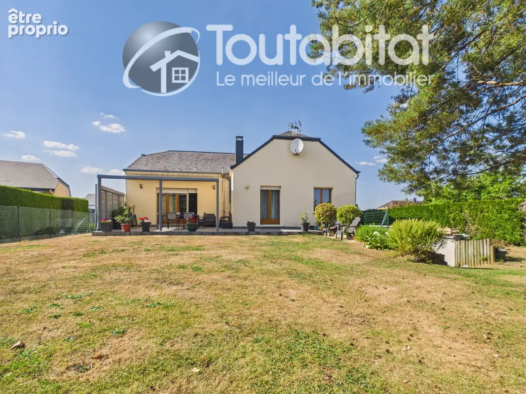 Maison à RENWEZ