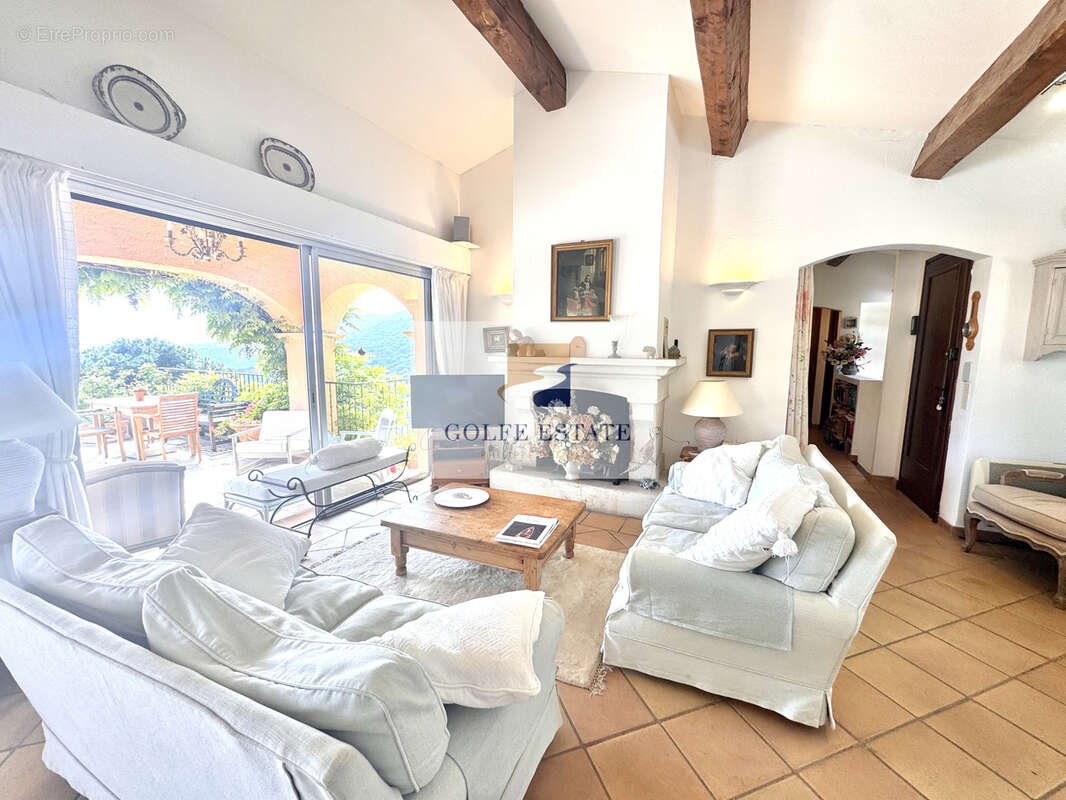 Maison à LA CROIX-VALMER