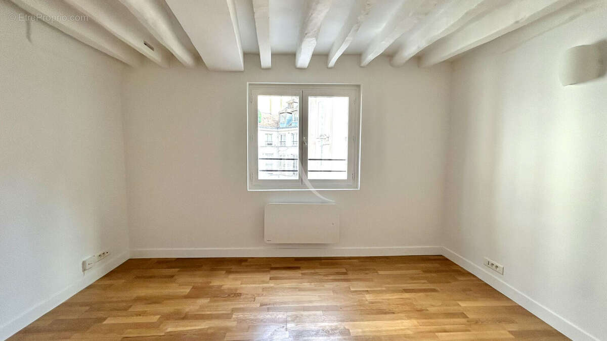 Appartement à PARIS-6E