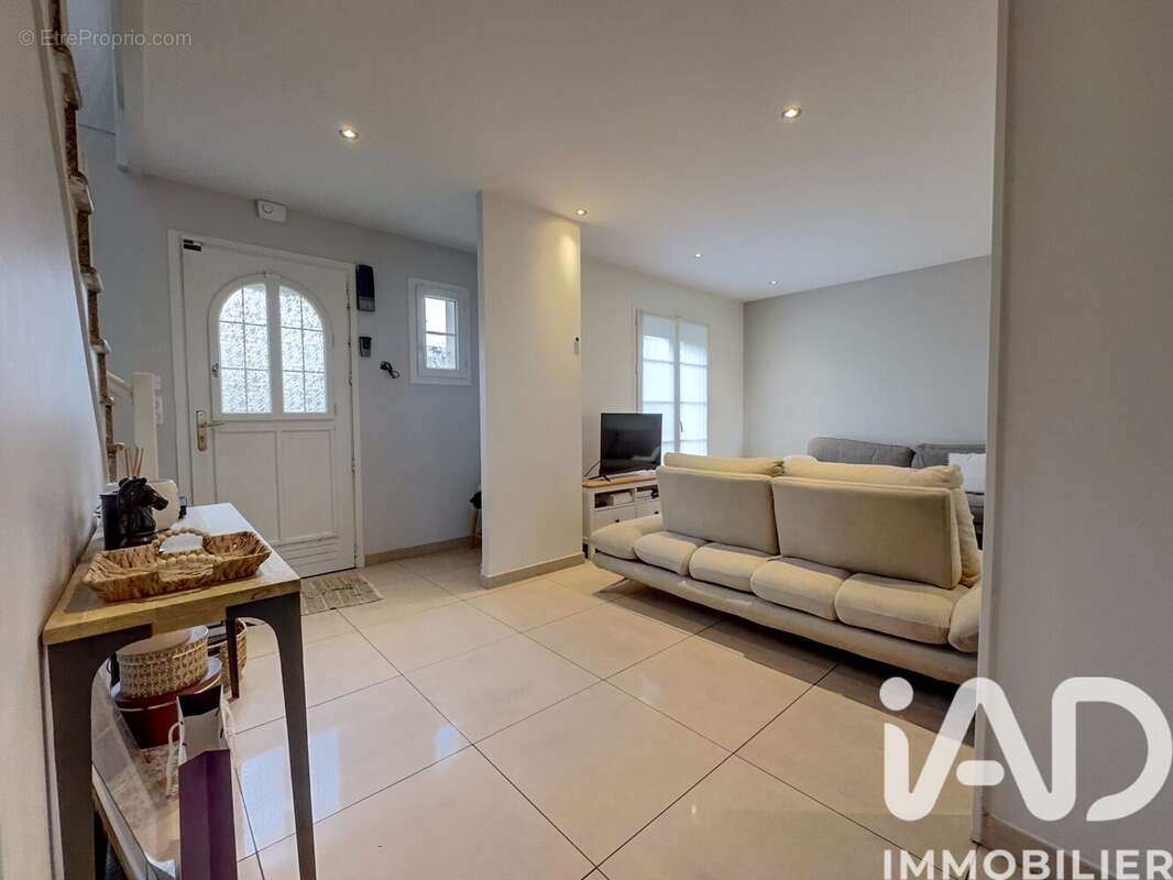 Photo 2 - Maison à CHAPET