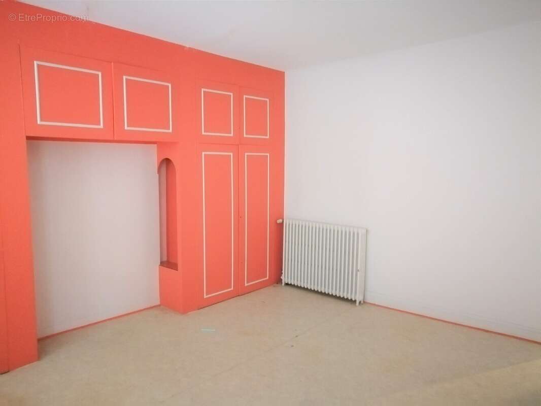 Appartement 350 m² à Nouzonville  - photo 117