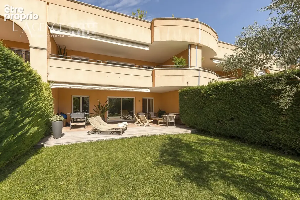 Appartement 6 pièces 183 m² à vendre à Aix-En-Provence (13100) - photo 2