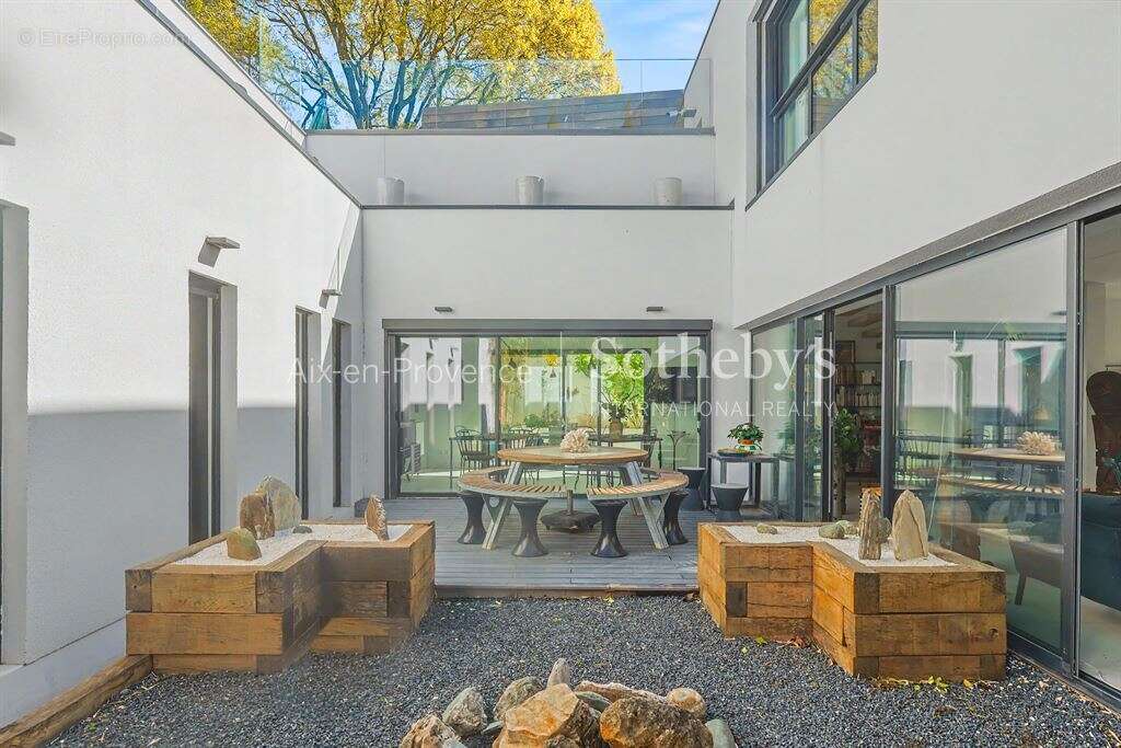 Maison à AIX-EN-PROVENCE