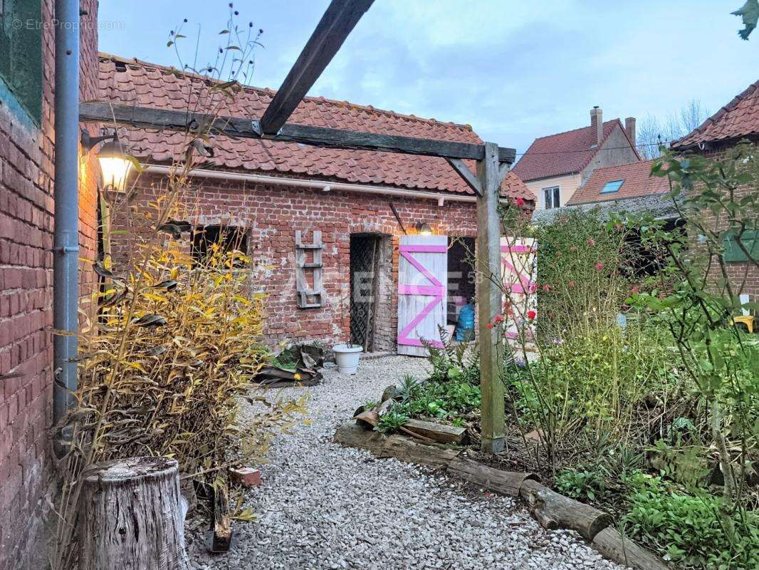 Maison à AUCHY-AU-BOIS