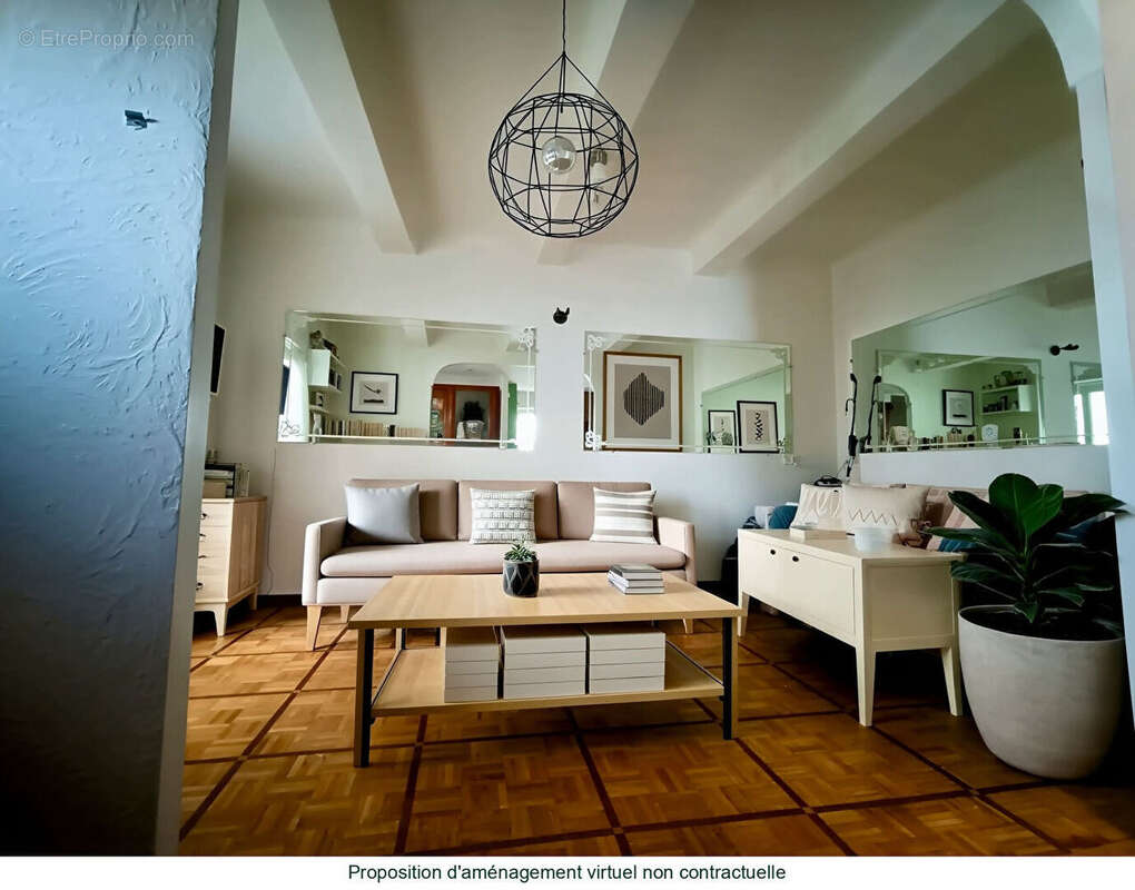 Appartement à MARSEILLE-5E