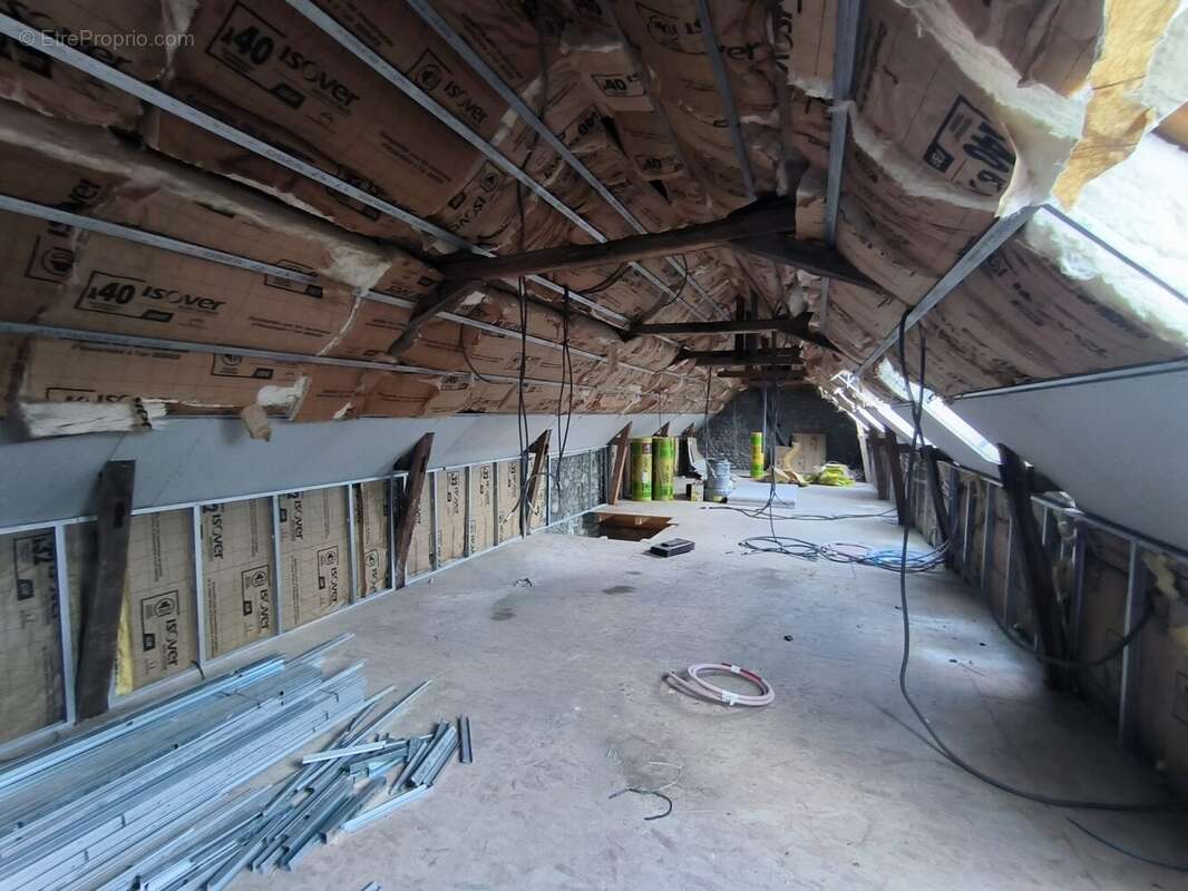 Etage - Maison à HERRERE