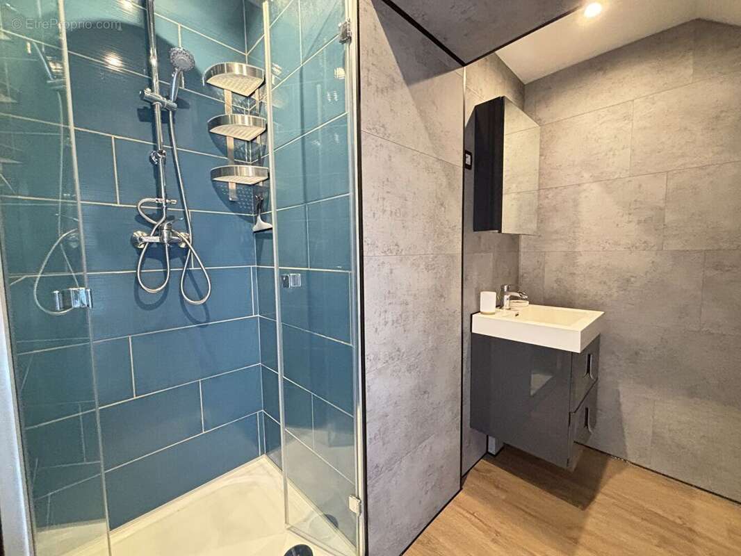 Appartement à LUXEUIL-LES-BAINS