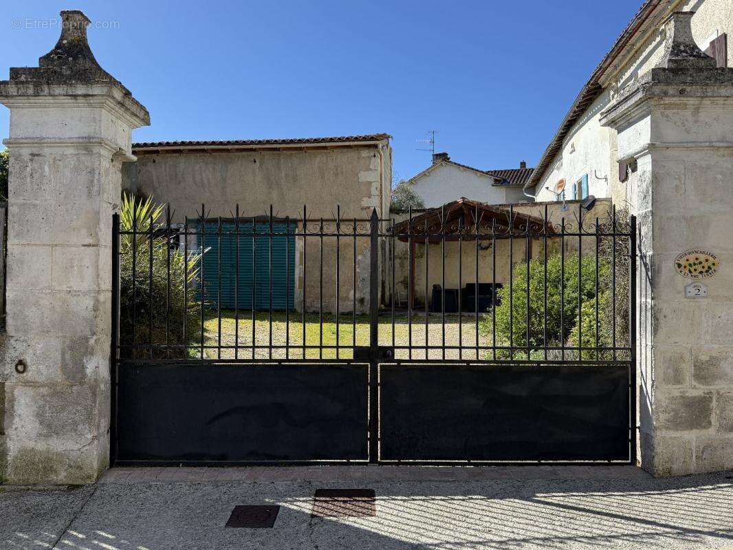 Maison à SAINT-SEVERIN