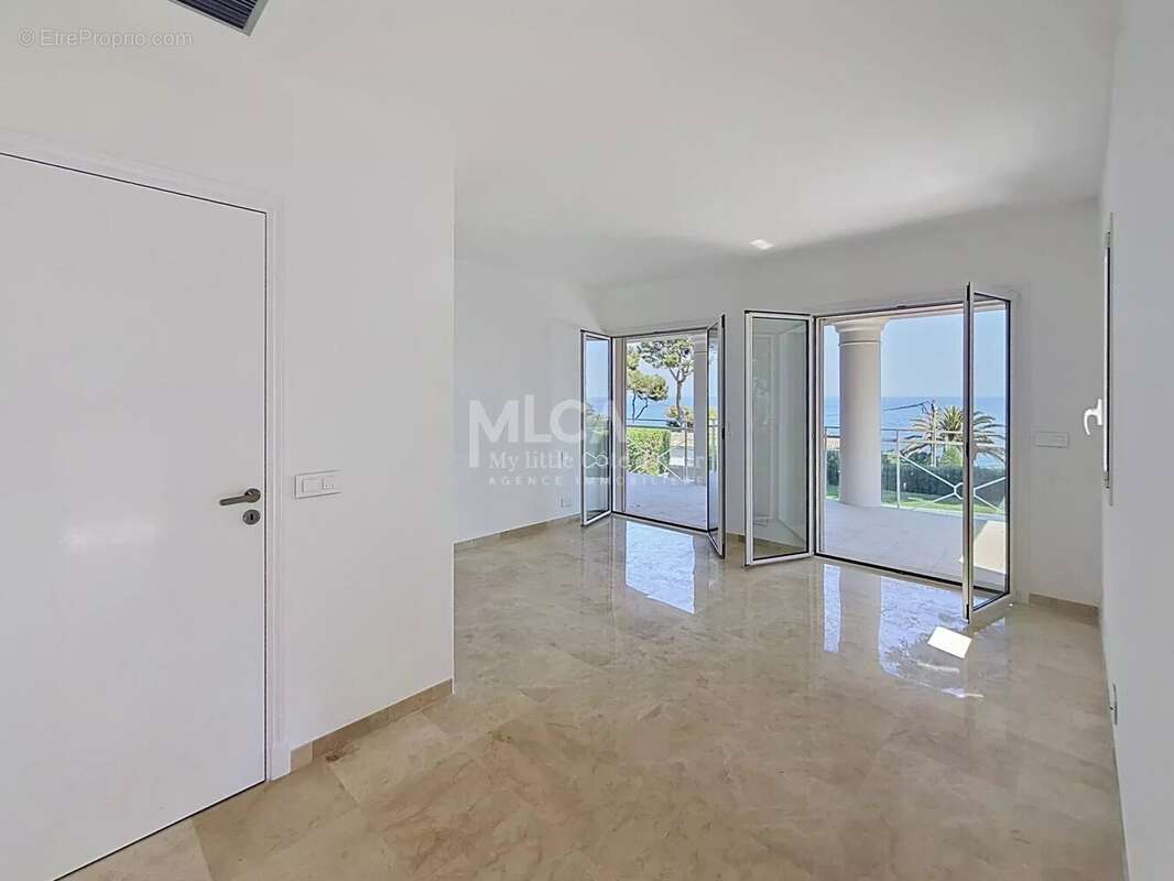 Maison à ANTIBES