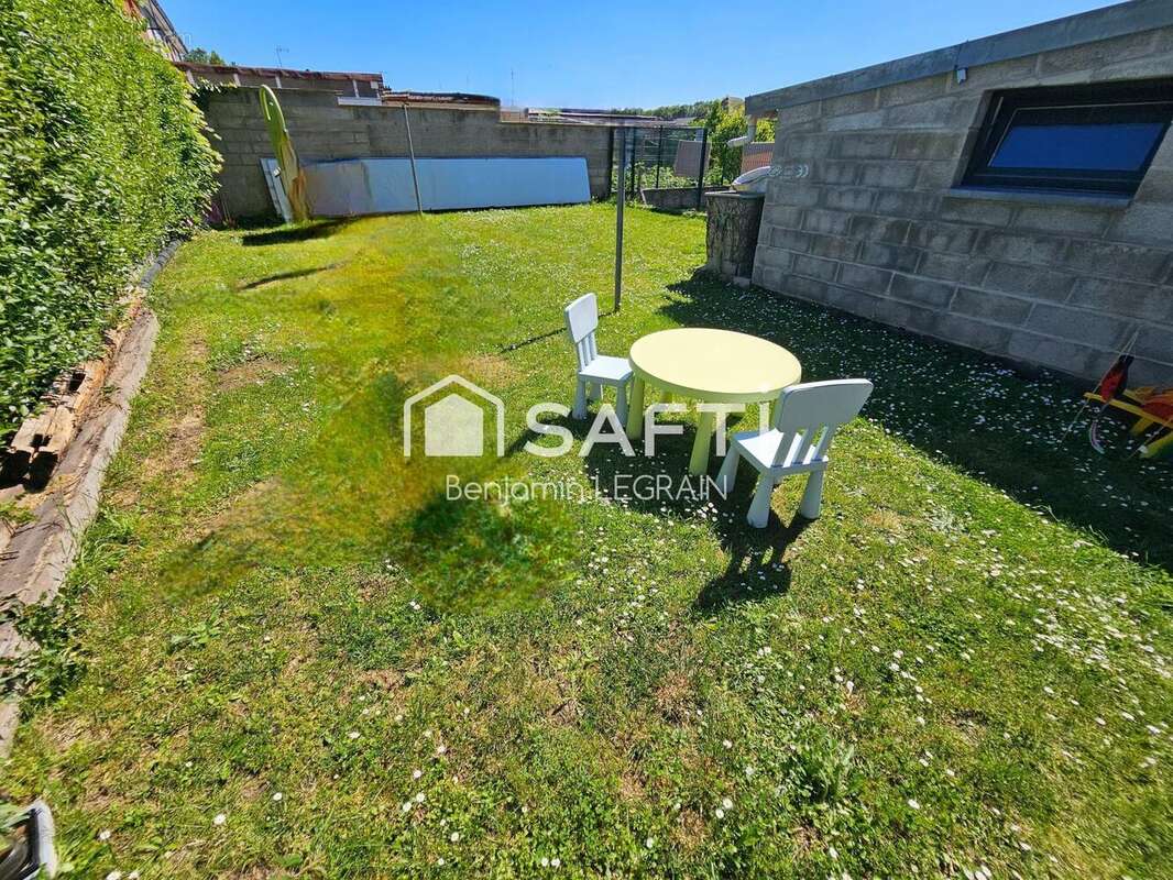 Maison 127 m² à Douchy-Les-Mines  - photo 6