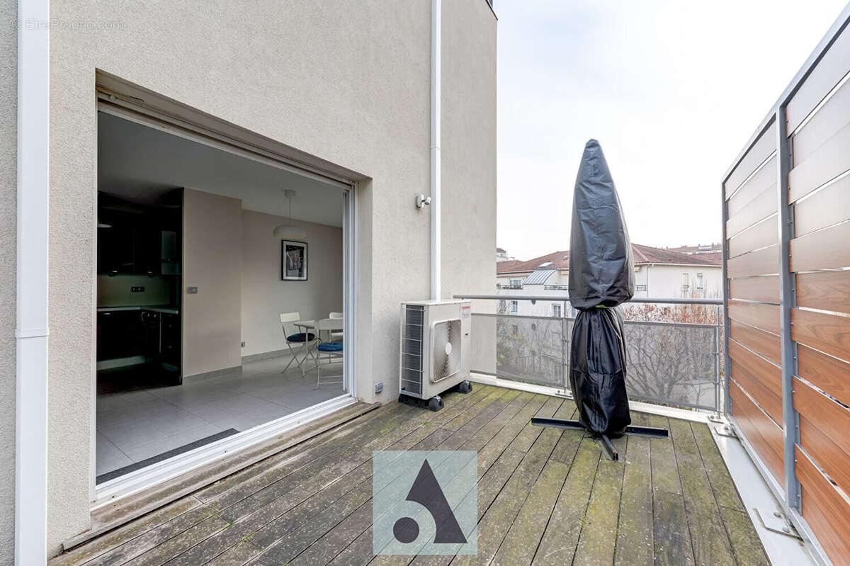 Appartement à LYON-8E
