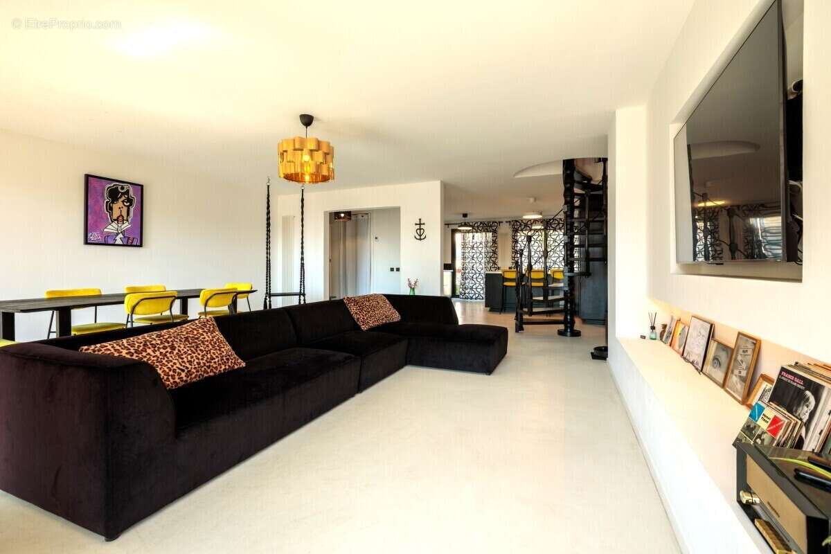 Appartement à CAGNES-SUR-MER