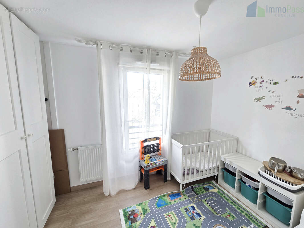 Appartement à SAINT-FONS