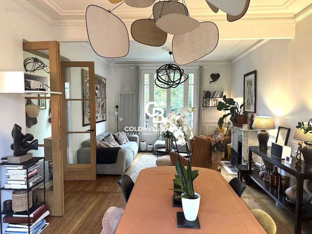 Maison à LE VESINET