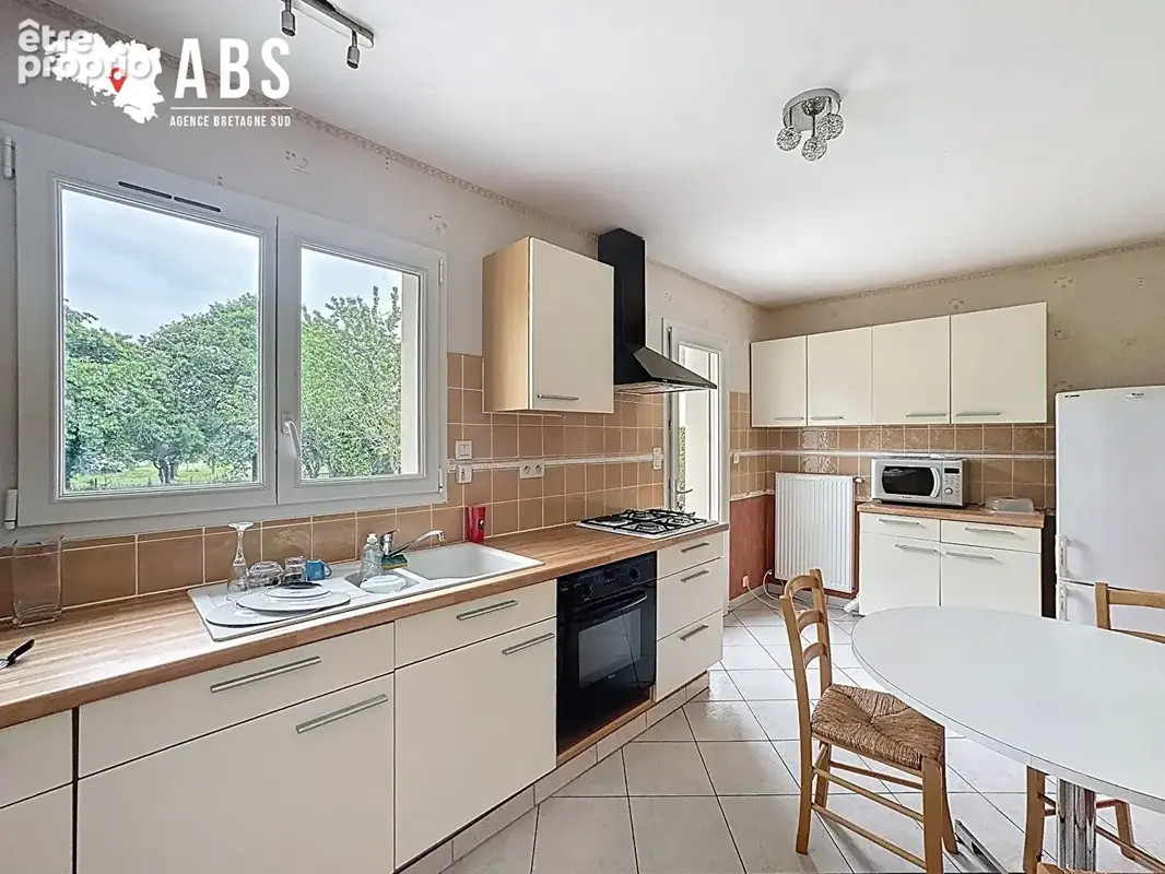 Maison 148 m² à Nivillac  - photo 2