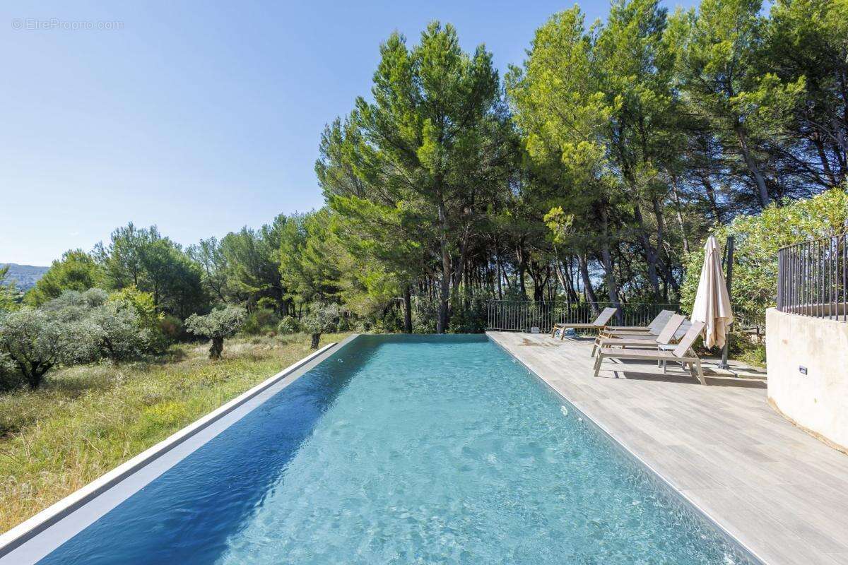 Maison à MAZAN