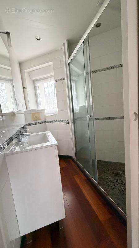 Maison à NEUILLY-PLAISANCE