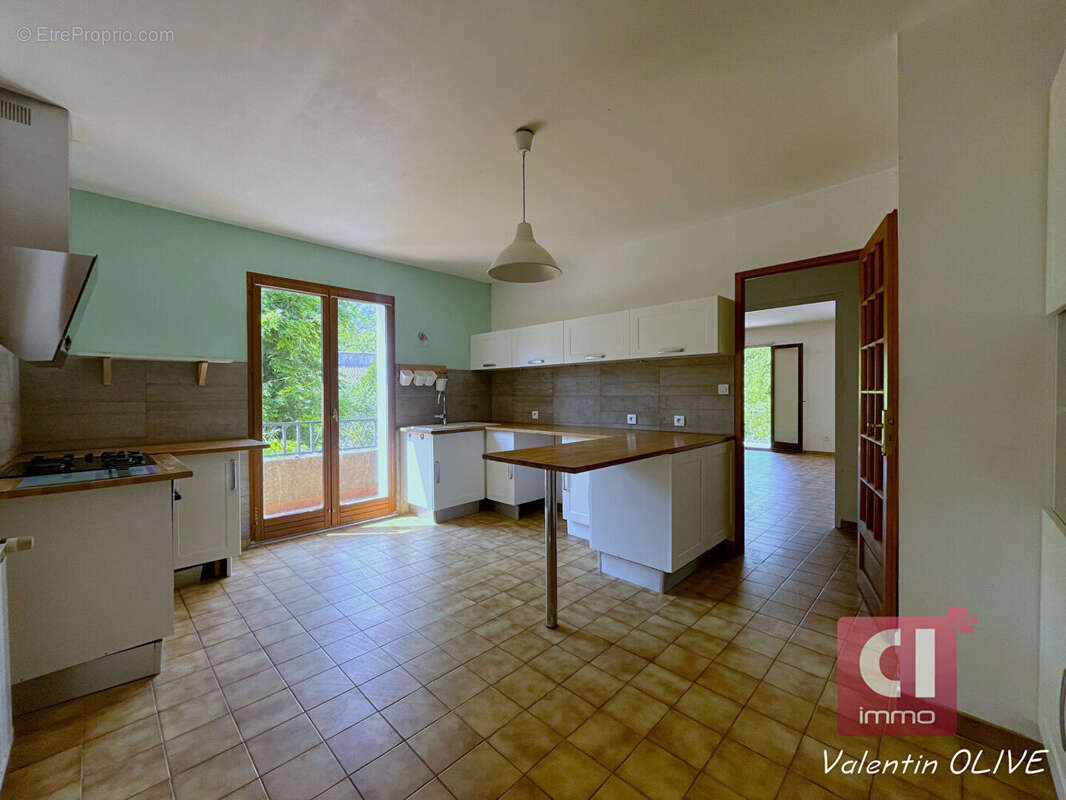 Maison Mazaugues 5 pièces 145 m2 - Garage, Sous-sol et Studio indépendant - photo 5