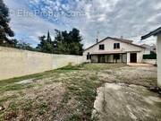 Maison à SAINT-GILLES