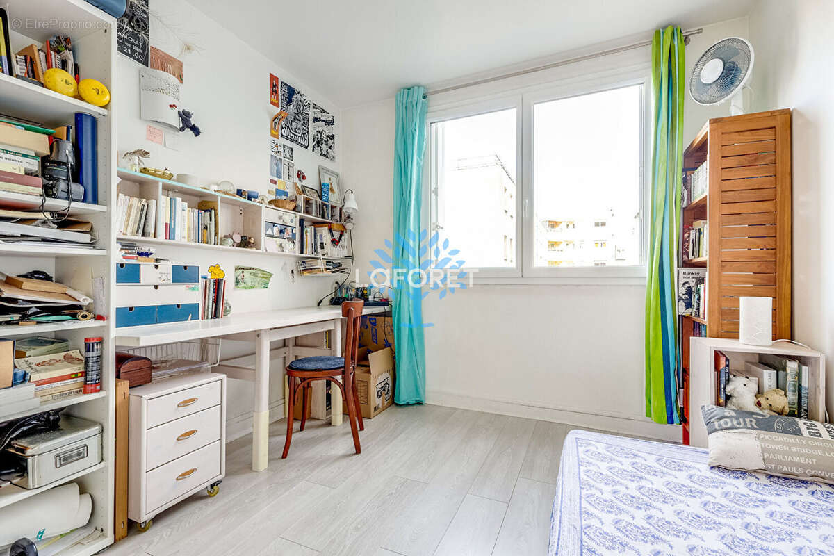 Appartement à PARIS-20E
