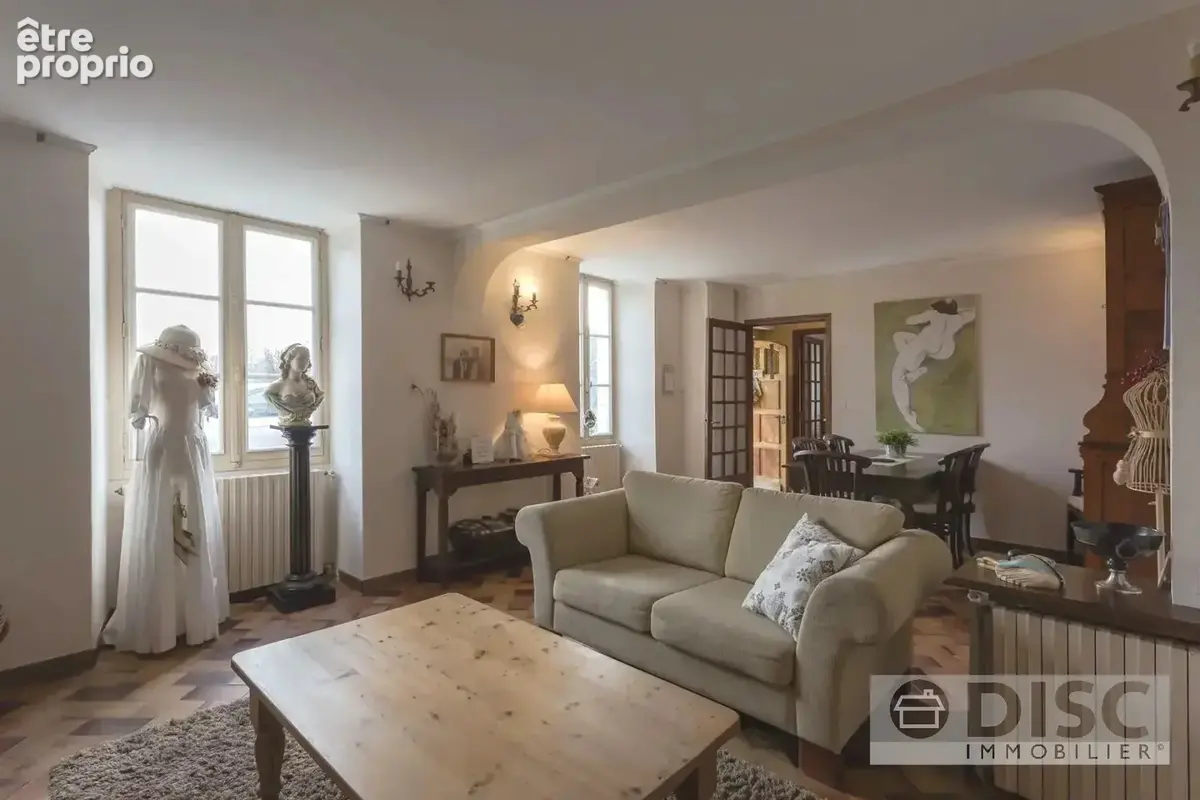 Maison avec appartement indépendant, grand jardin et dépendances. - photo 5