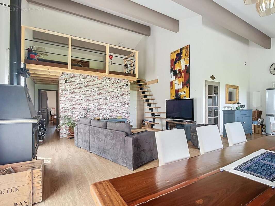 Maison 209 m² à Montady  - photo 5