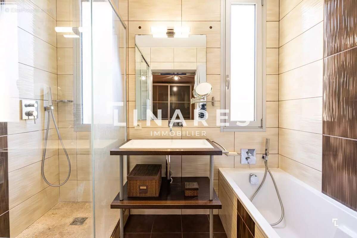 Maison à MARSEILLE-8E